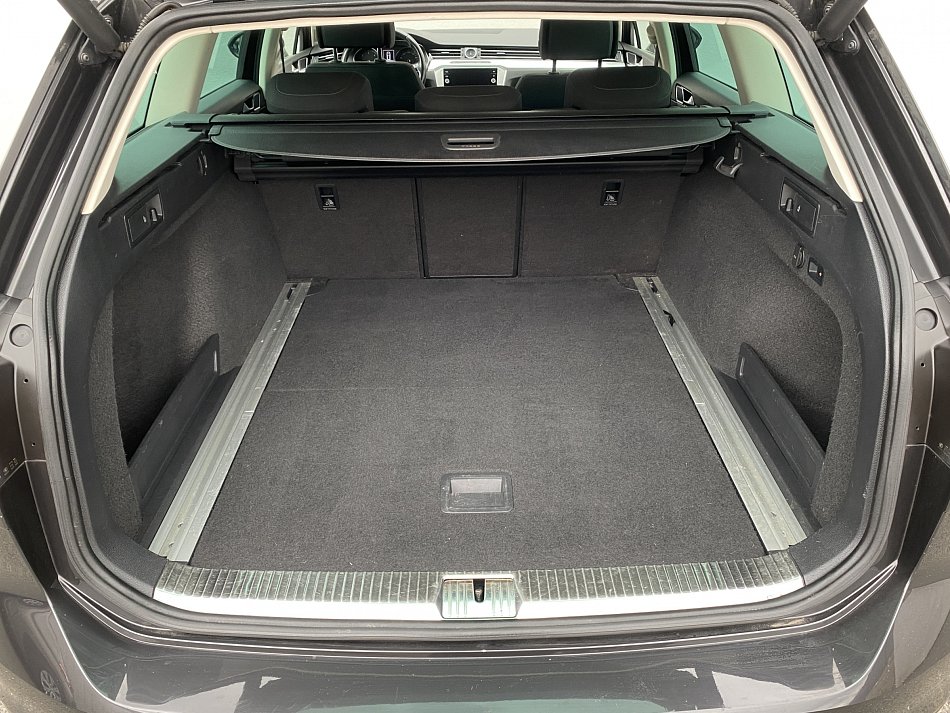 Volkswagen Passat 2.0TDi 