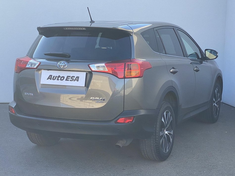 Toyota RAV4 2.0 i  AWD