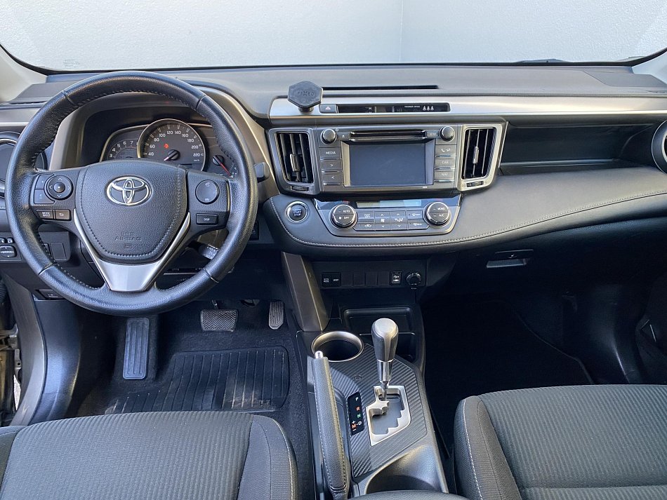 Toyota RAV4 2.0 i  AWD