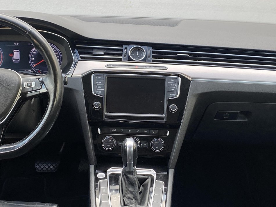 Volkswagen Passat 2.0 TDi Highline