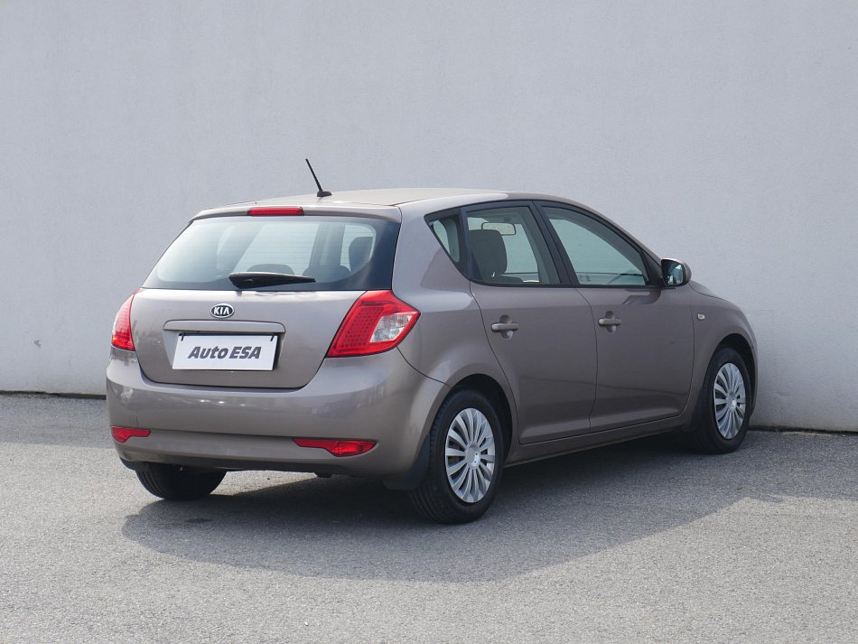Kia Ceed 1.4i 