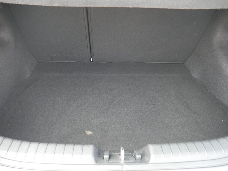 Kia Ceed 1.4i 