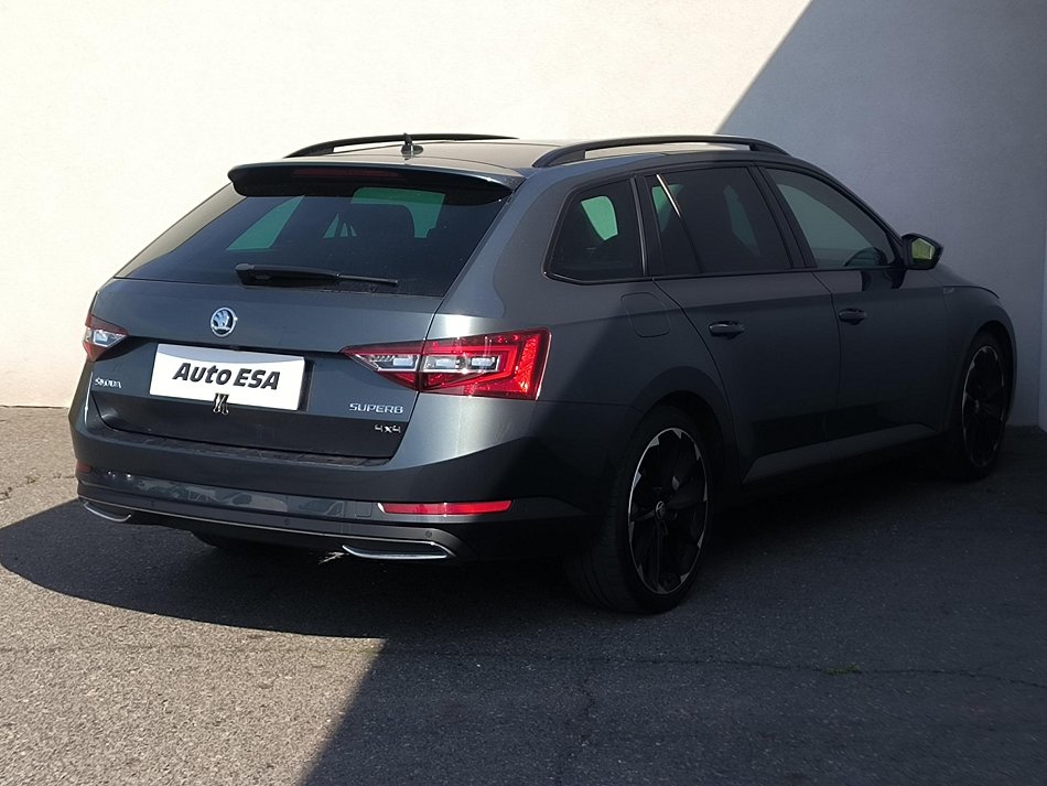 Škoda Superb III 2.0TDi SportLine 4x4