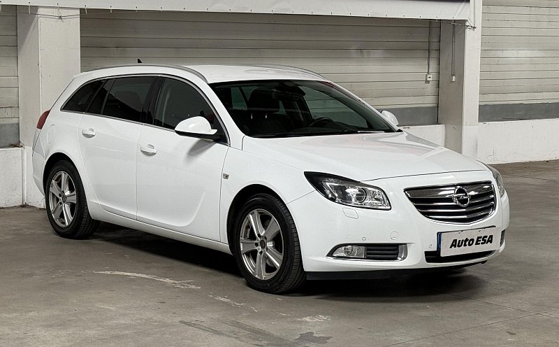 Opel Insignia 2.0 CDTi 