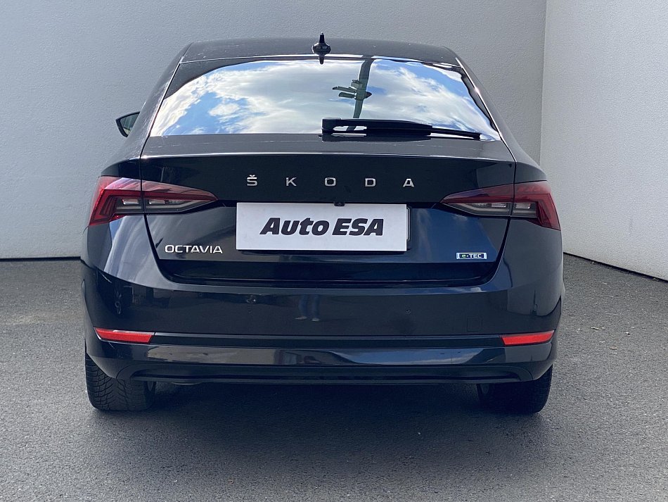 Škoda Octavia IV 1.5 TSi Style