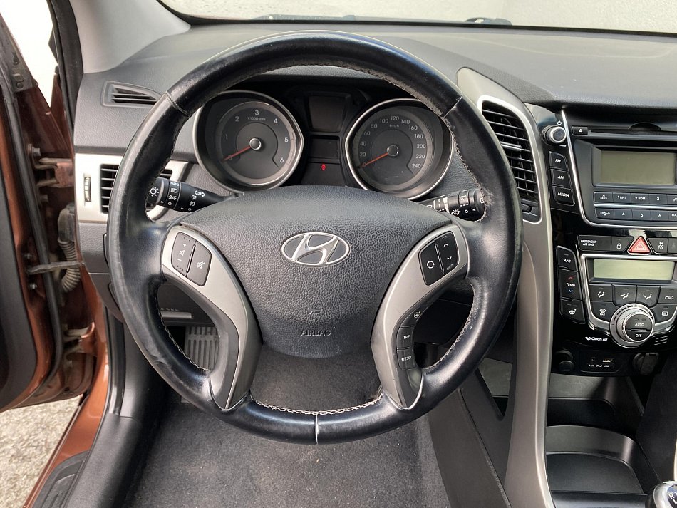 Hyundai I30 1.6CRDi 