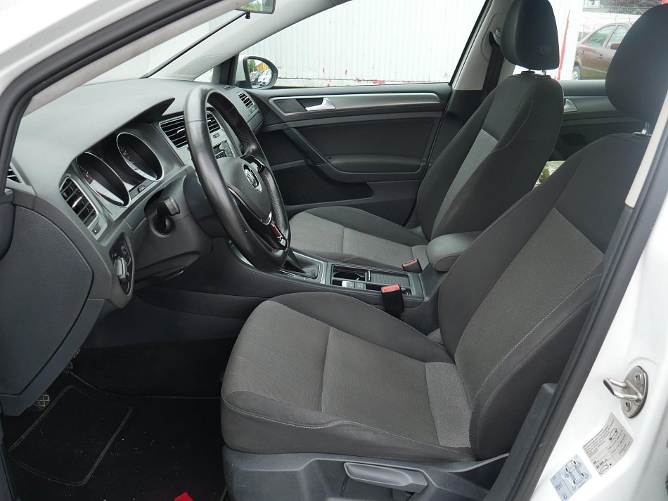 Volkswagen Golf 1.2TSi 