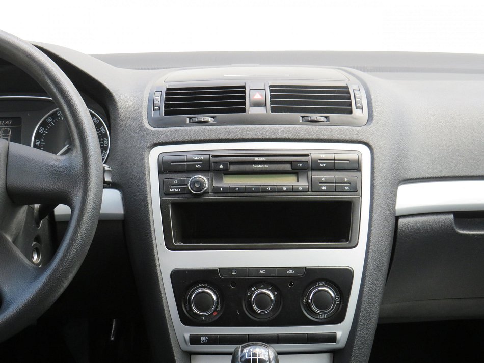 Škoda Octavia II 1.9TDi Ambiente