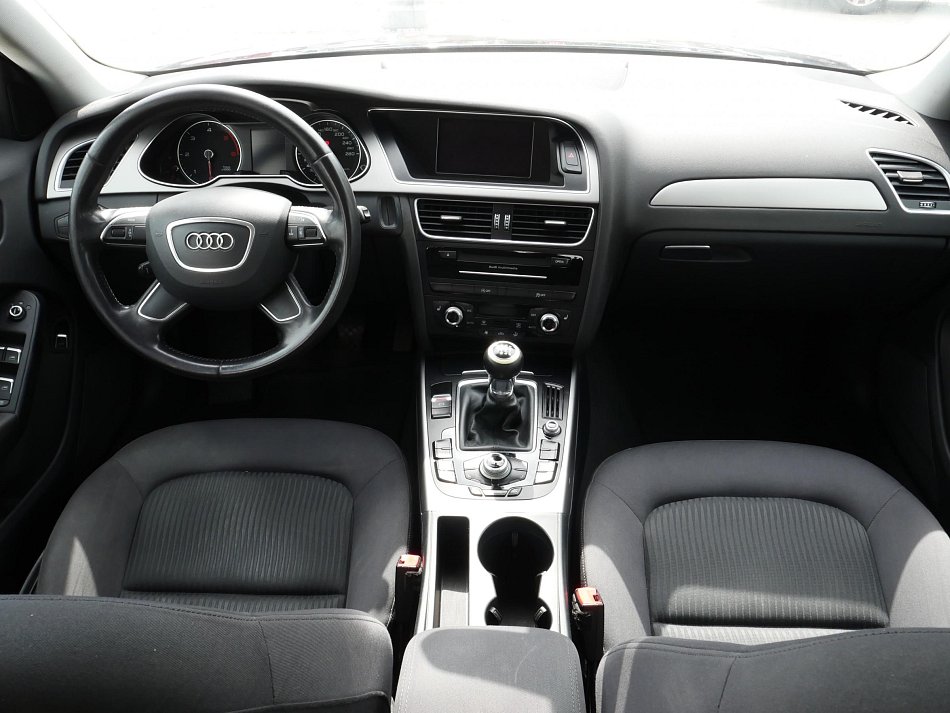 Audi A4 2.0 TDi 