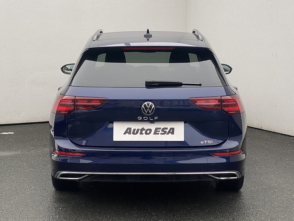 Volkswagen Golf 1.5 e-TSi Style