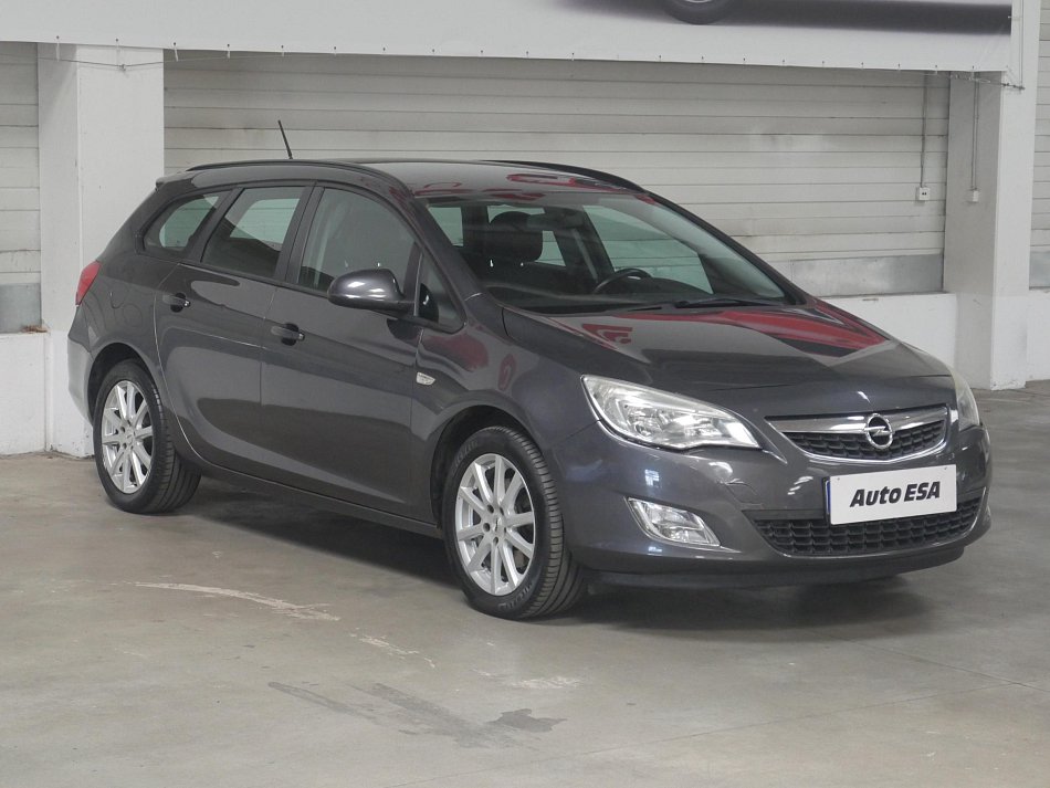 Opel Astra 2.0 CDTi 