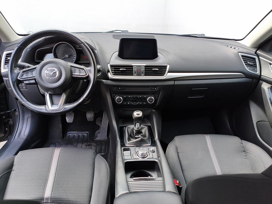 Mazda 3 2.0i 