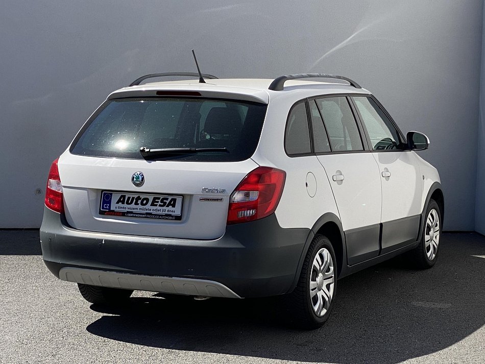 Škoda Fabia II 1.2 TSi Scout
