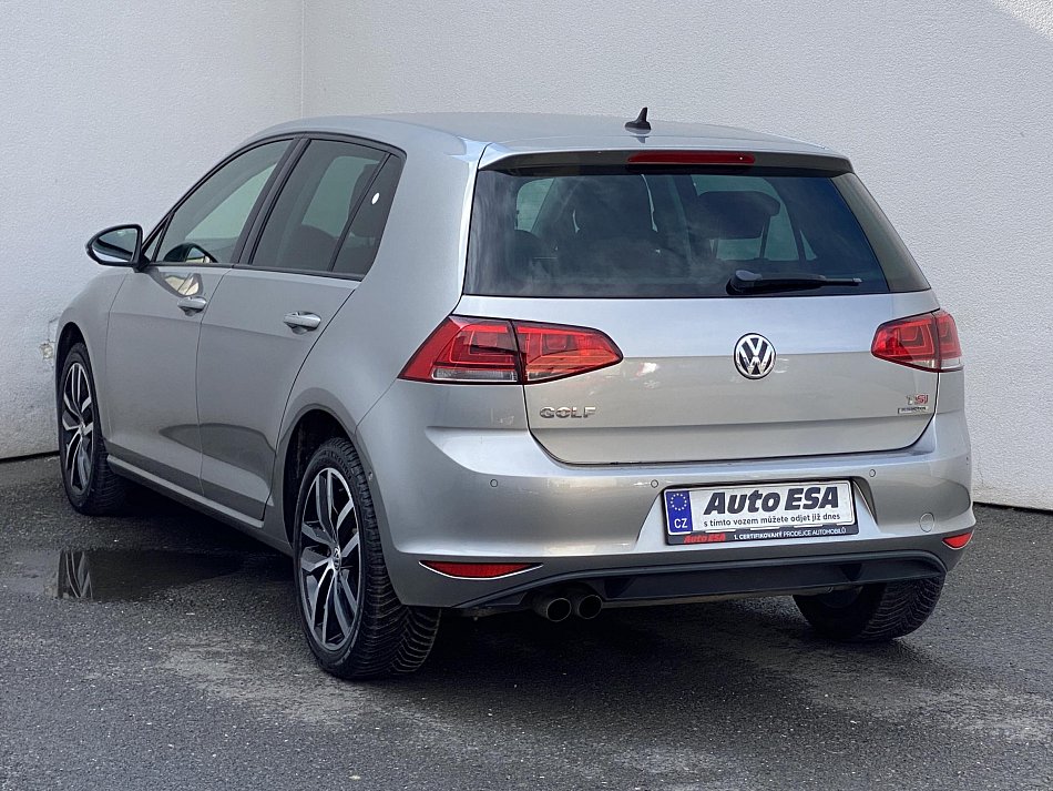 Volkswagen Golf 1.4 TSi Highline