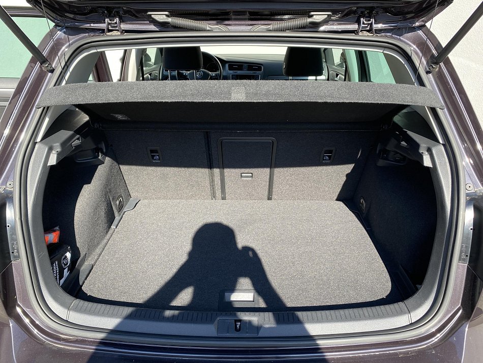 Volkswagen Golf 1.4 TSi Lounge