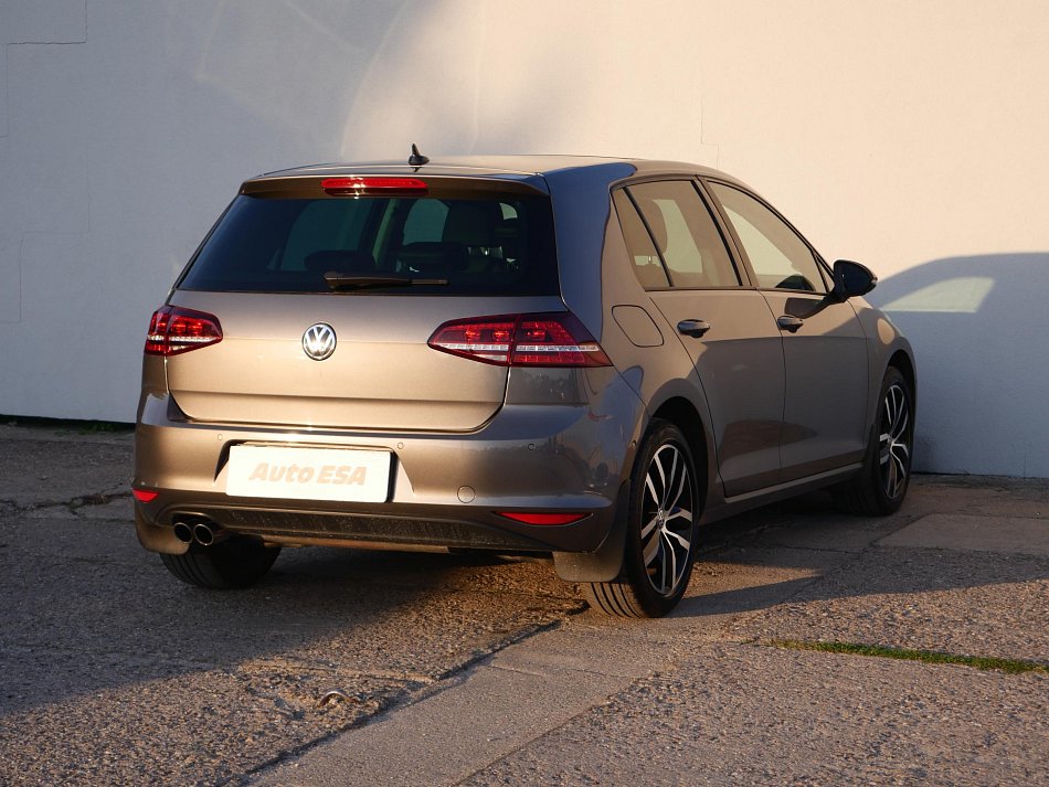 Volkswagen Golf 1.4 TSi Highline