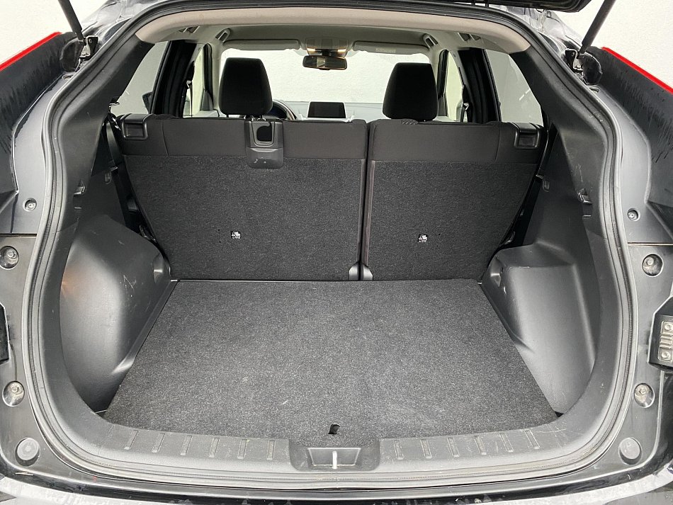 Mitsubishi Eclipse Cross 1.5 T-MiVEC  2WD