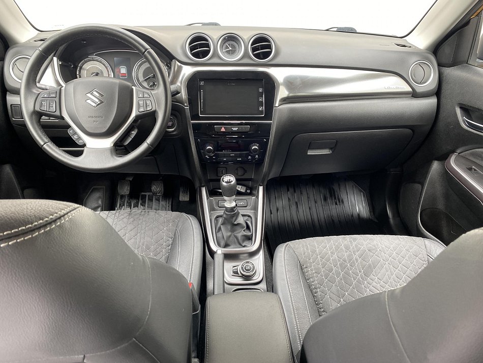 Suzuki Vitara 1.4T  4x4