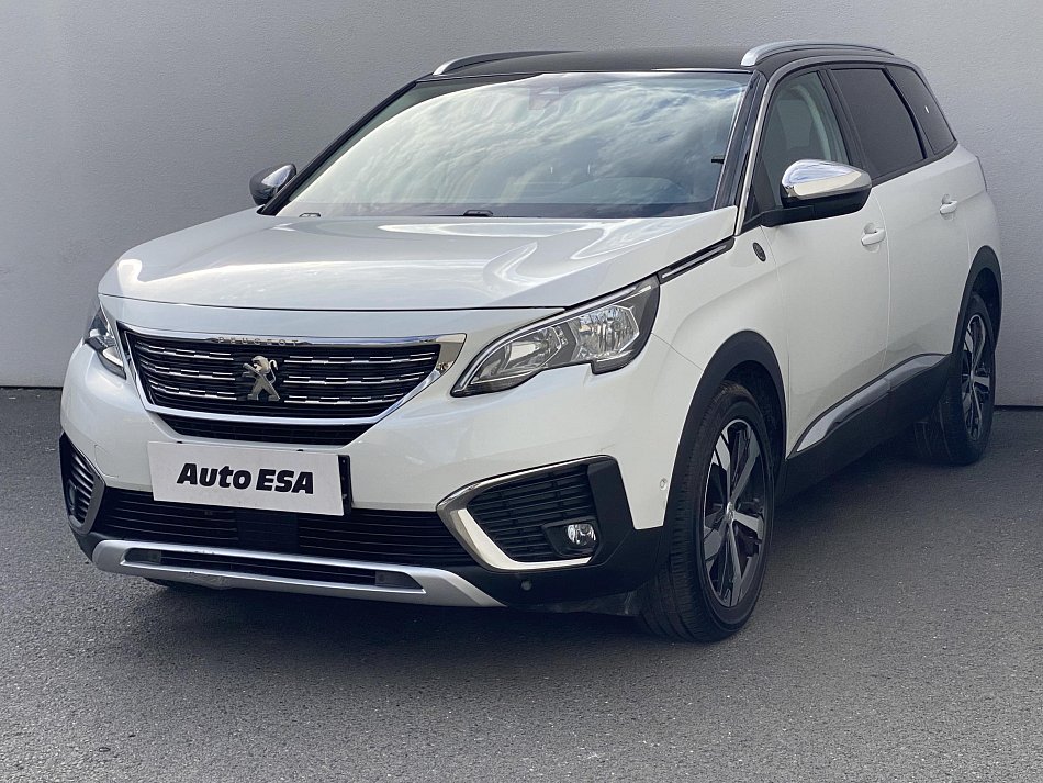 Peugeot 5008 1.2 PT Crossway 7míst