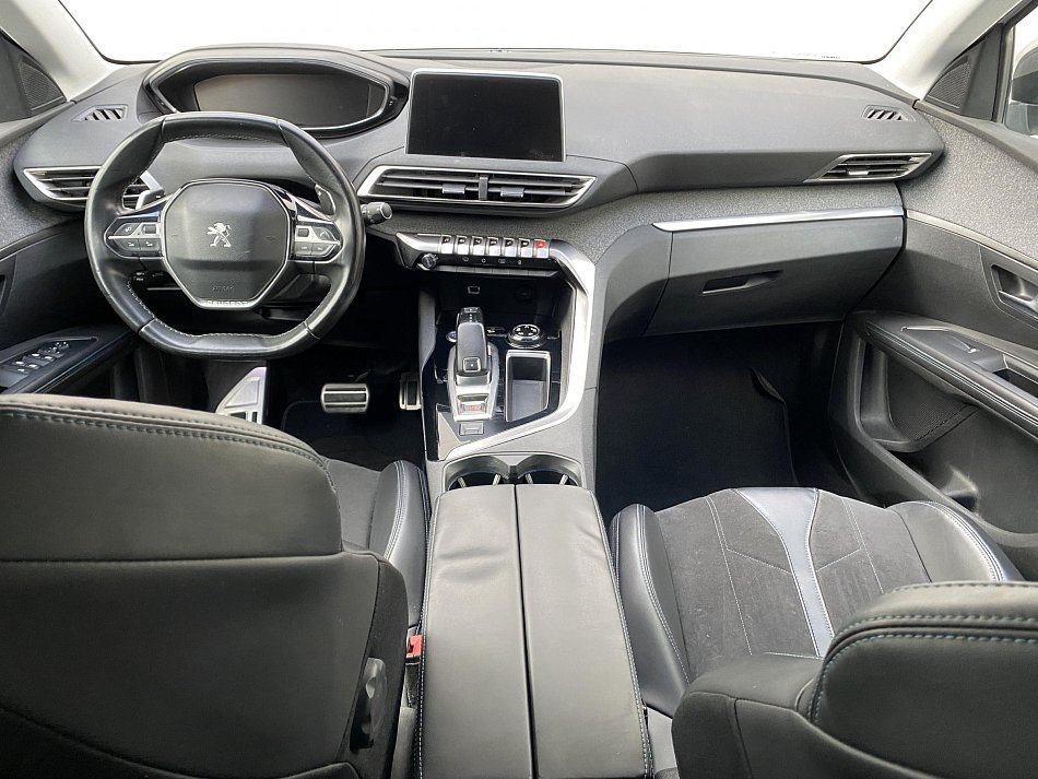 Peugeot 5008 1.2 PT Crossway 7míst