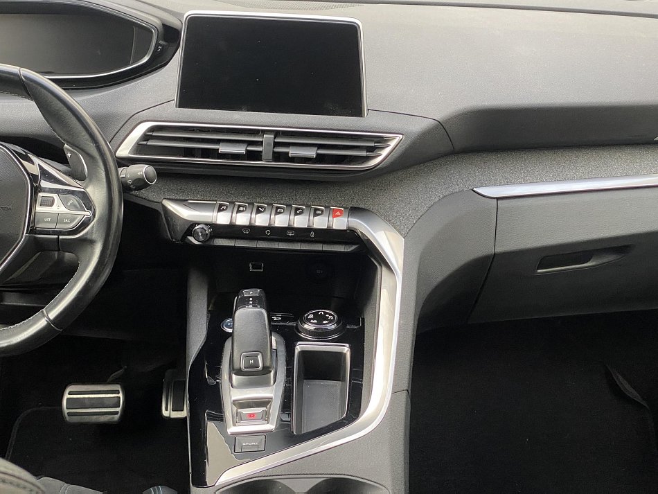 Peugeot 5008 1.2 PT Crossway 7míst