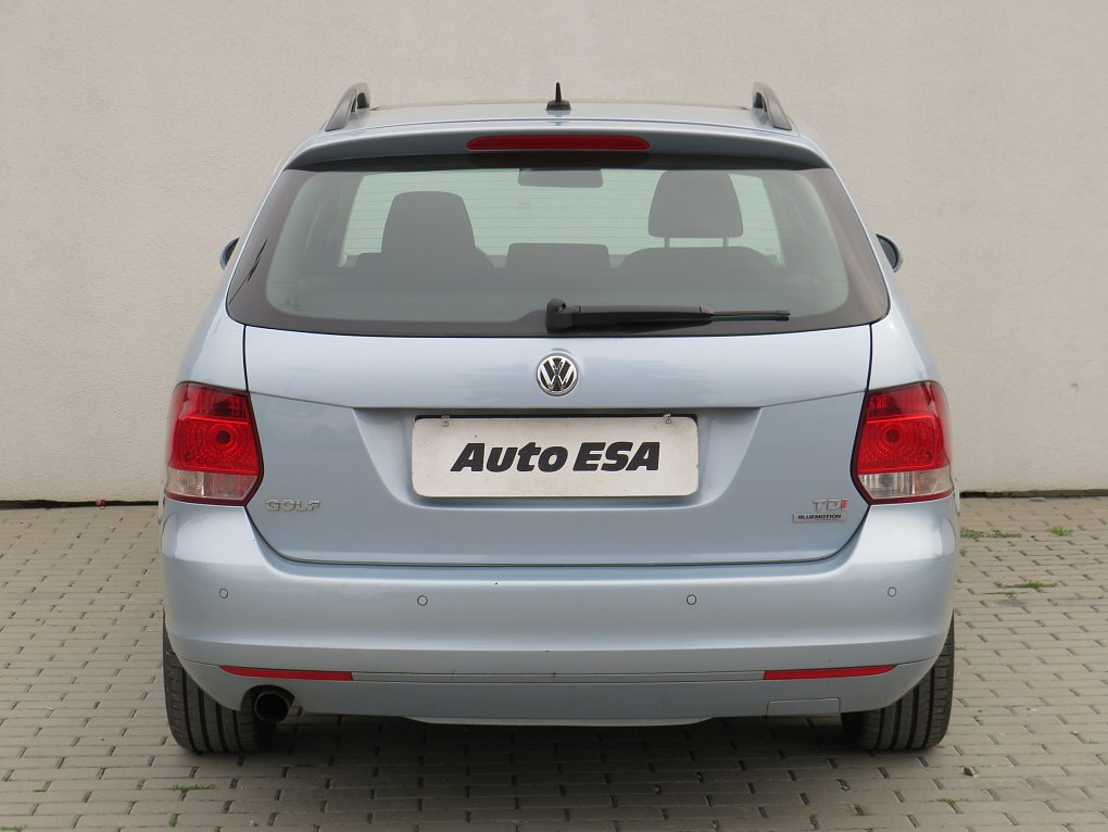 Volkswagen Golf 1.6 TDi 