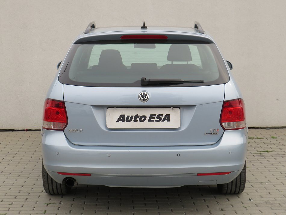 Volkswagen Golf 1.6 TDi 
