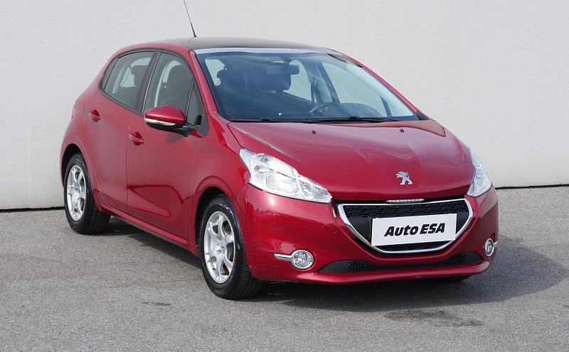 Peugeot 208 1.4 i 