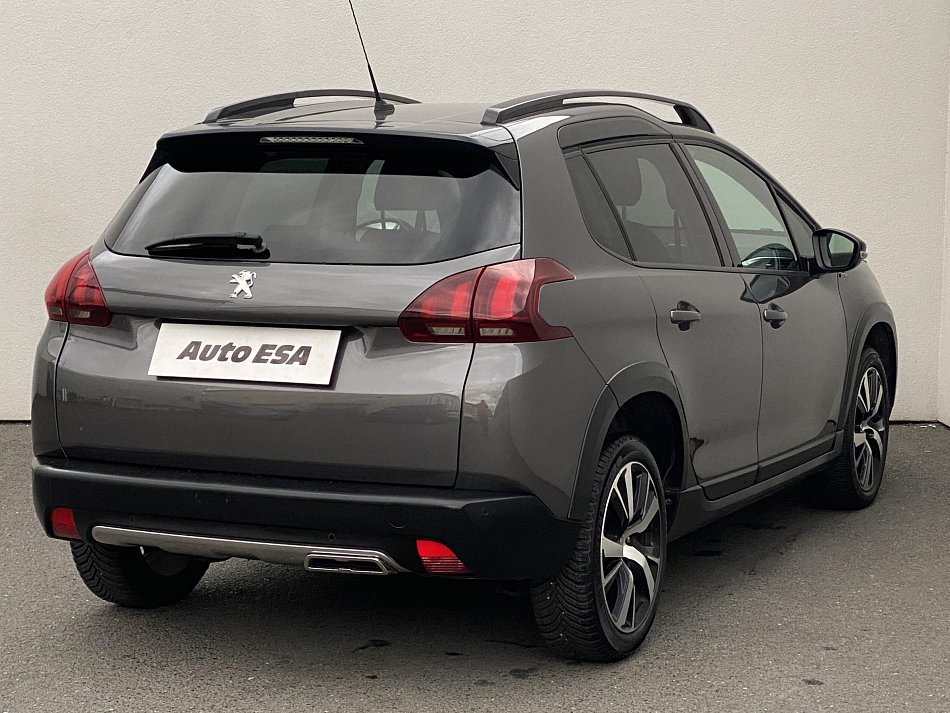 Peugeot 2008 1.2PT GT Line