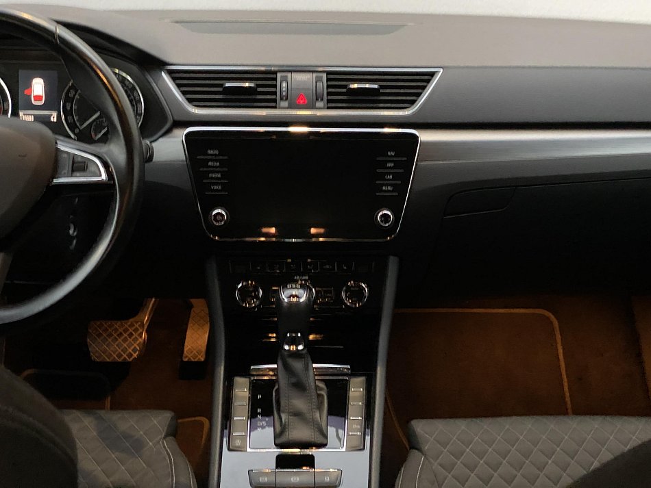 Škoda Superb III 2.0TDi Style