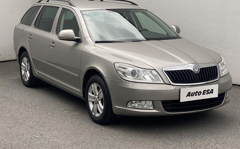 Škoda Octavia II 1.6 TDi Ambition