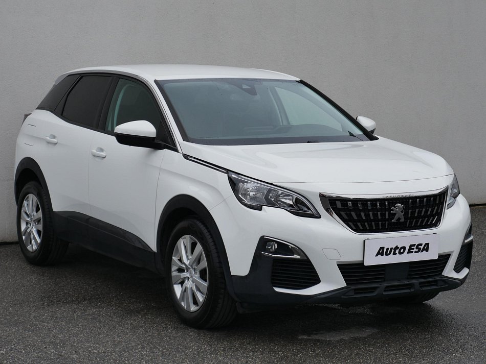 Peugeot 3008 1.2 PT 