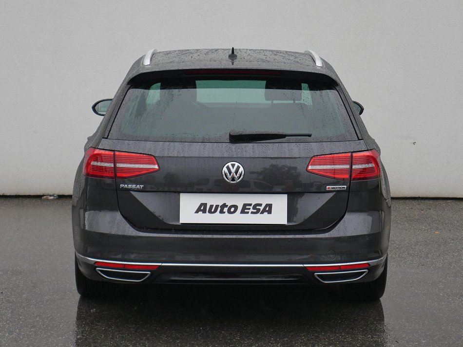 Volkswagen Passat 2.0 BiTDi R-Line 4x4