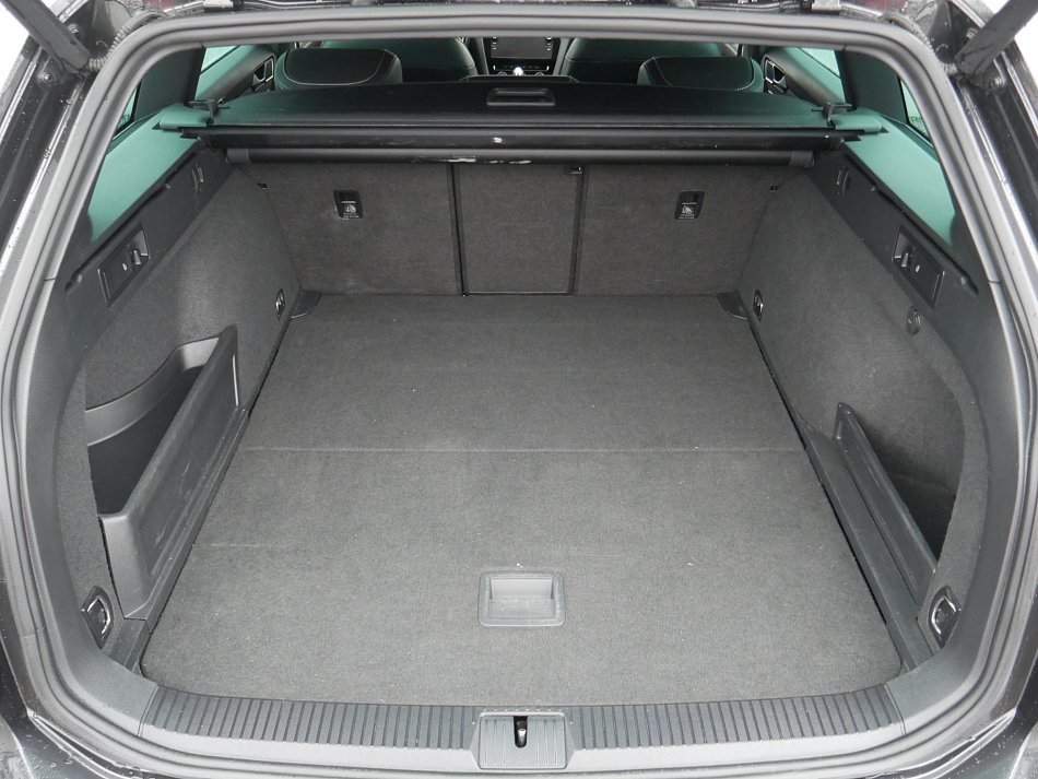 Volkswagen Passat 2.0 BiTDi R-Line 4x4