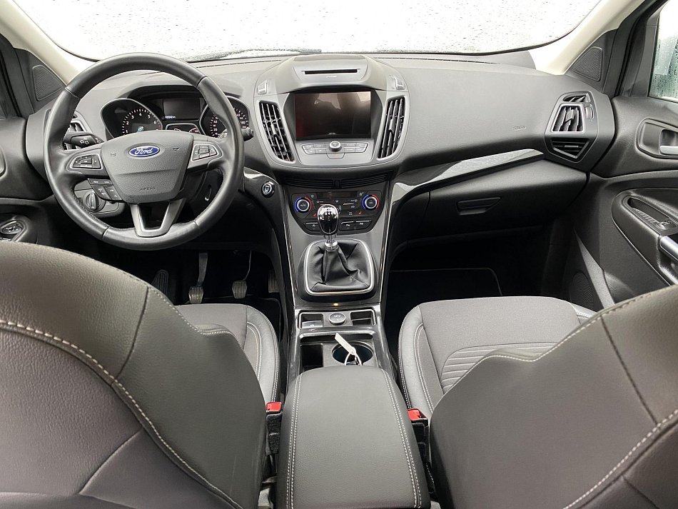 Ford Kuga 1.5 EB Titanium