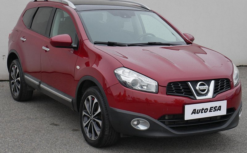 Nissan Qashqai 2.0 dCi  4x4, 7míst