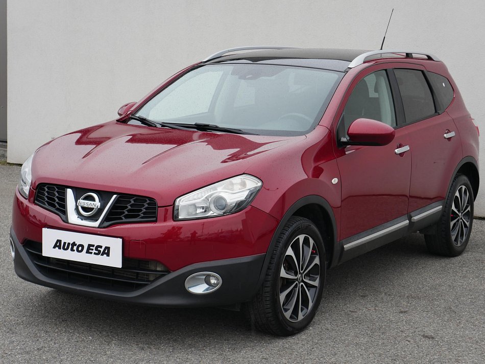 Nissan Qashqai 2.0 dCi  4x4, 7míst