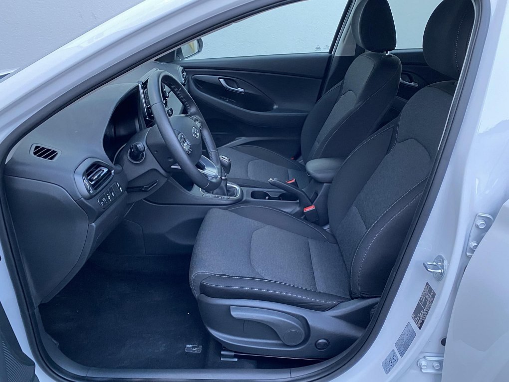 Hyundai I30 1.5 T-GDi Smart 48V