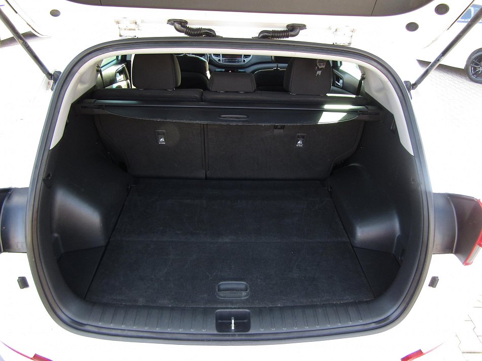 Hyundai Tucson 1.7 CRDi 