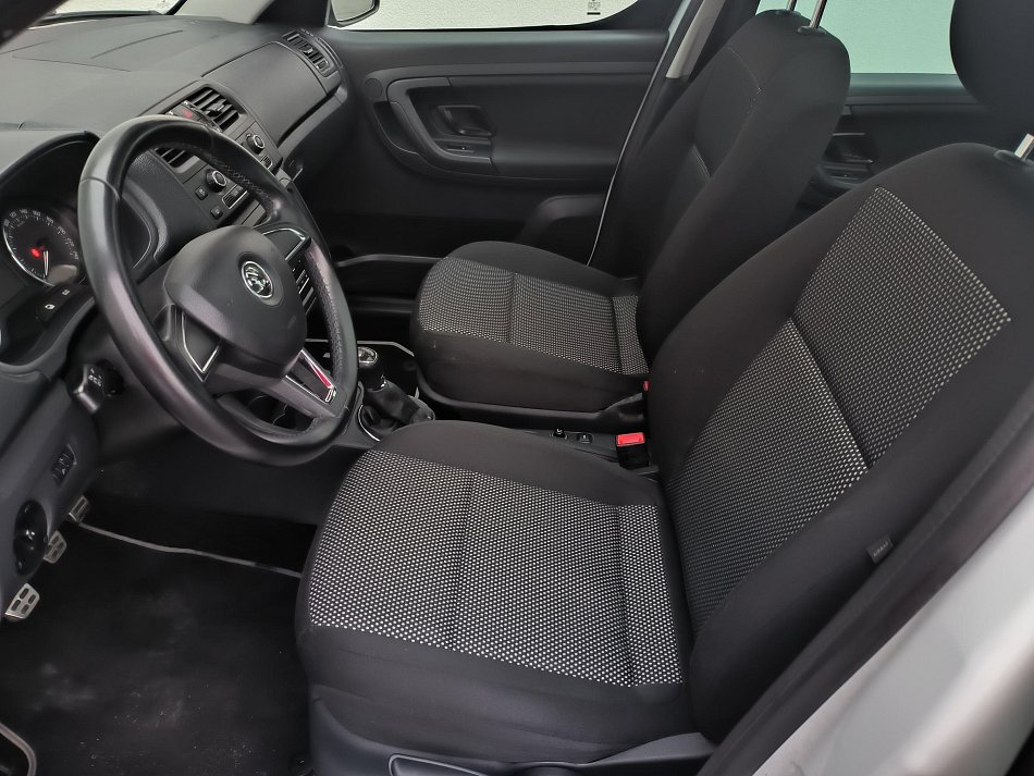 Škoda Roomster 1.2 TSi Scout