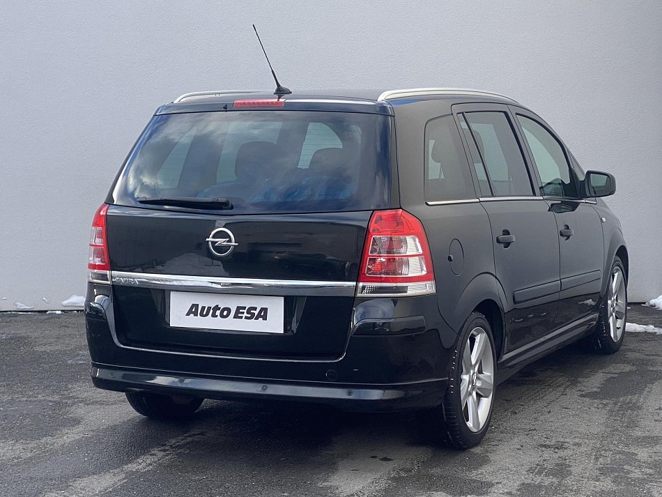 Opel Zafira 1.8i 