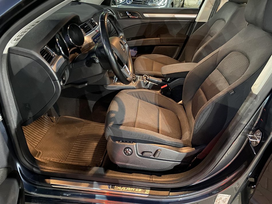 Škoda Superb II 2.0TDi  4x4