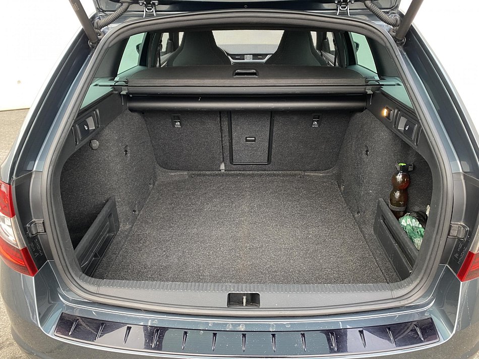 Škoda Octavia III 2.0TDi RS