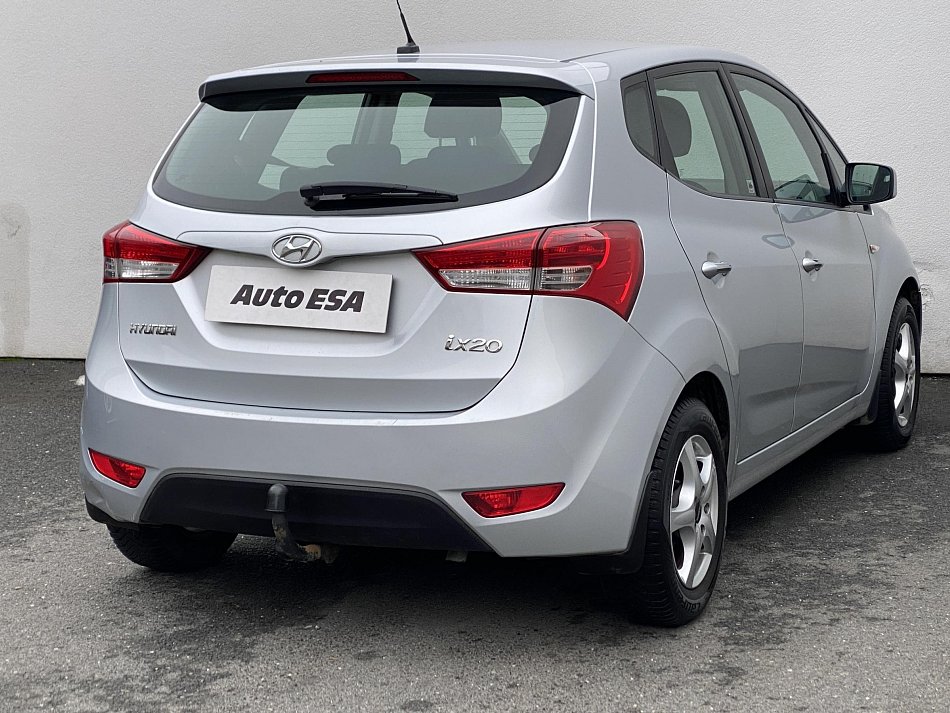 Hyundai Ix20 1.4i 
