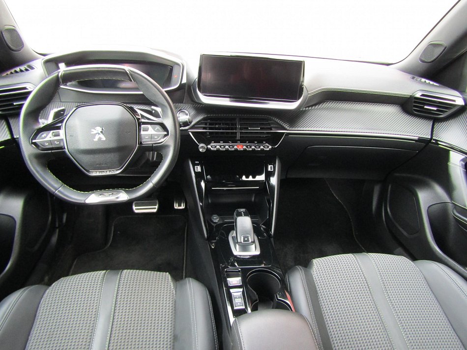 Peugeot 2008 1.2 PT GT