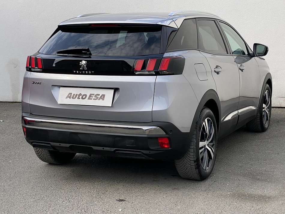Peugeot 3008 1.2PT Allure