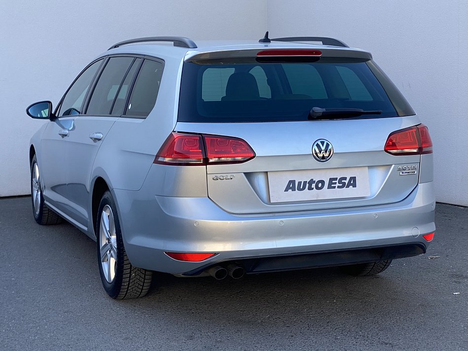 Volkswagen Golf 2.0 TDi 