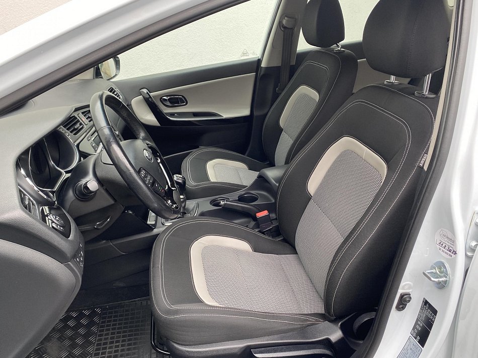 Kia Ceed 1.6 GDi TOP