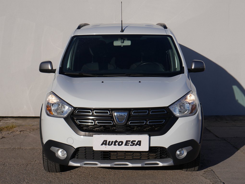 Dacia Lodgy 1.6i Stepway