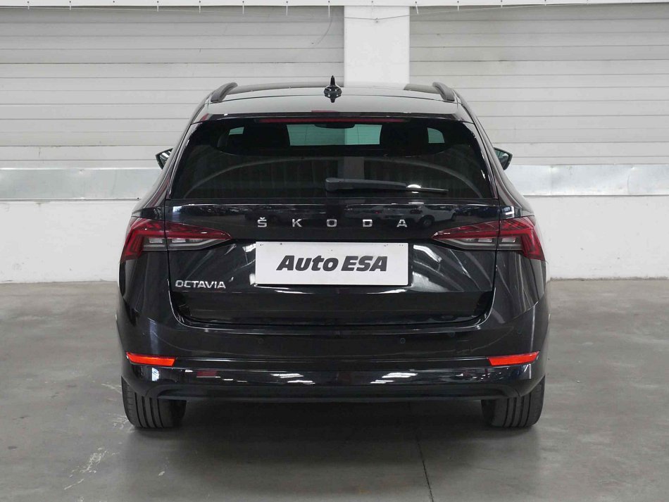 Škoda Octavia IV 2.0 TDi Tour